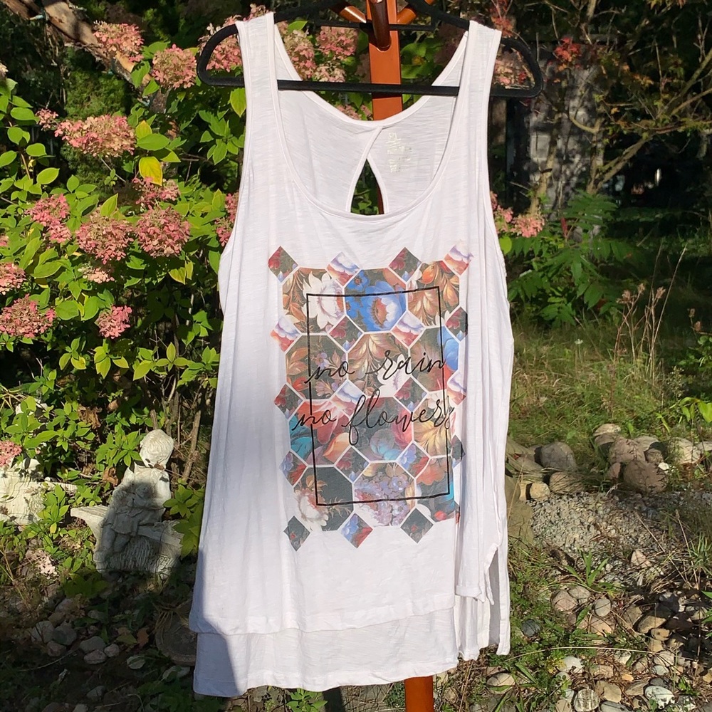 NWOT Additionelle Boyfriend Tank